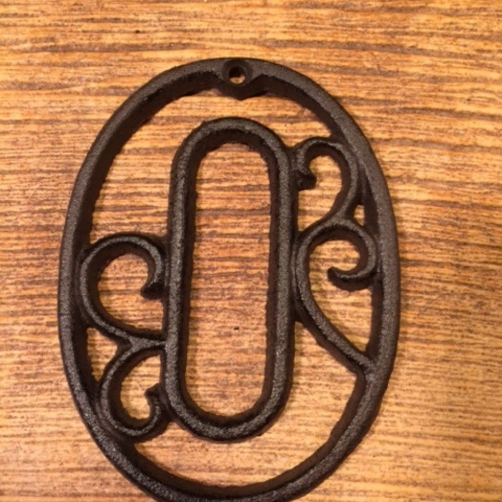 "0"(Zero) House Address Number Ornate Cast Iron Filigree 4 5/8" tall 0184-0558-0